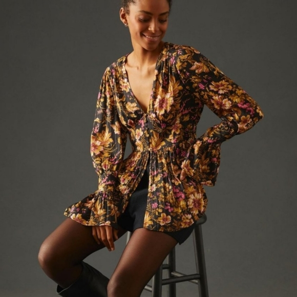 Anthropologie Tops - Anthropologie Silky Deep V-Neck Floral Print Tunic Top